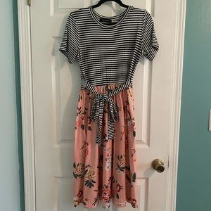 Casual Tie Waist Dress - Great for teachers!